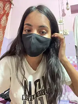 Sandhya_77 Adlı Modelin Canlı XXX Sohbeti