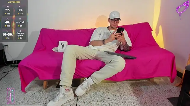 Vlad__night's Live XXX Chat