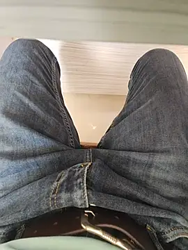 Tera_daddy Adlı Modelin Canlı XXX Sohbeti