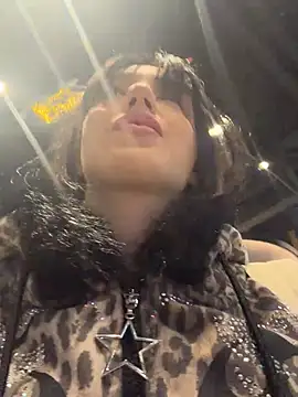 Chatroom XXX en direct de Lilonok