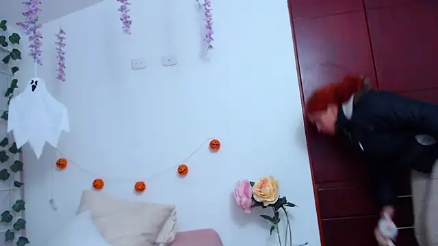 SarabubbieのライブXXXチャット