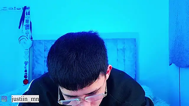 _justinmoon2 élő XXX-chatje
