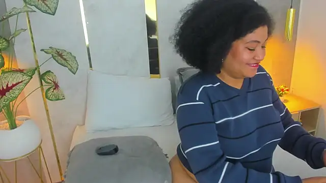 laurel_swan – Live XXX-chat