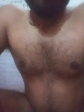 Pokazy przed kamerką – Yourhoy_ind_boy
