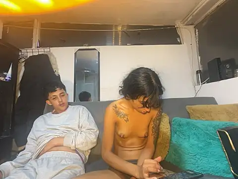 keithandbelzebu Chat XXX in diretta