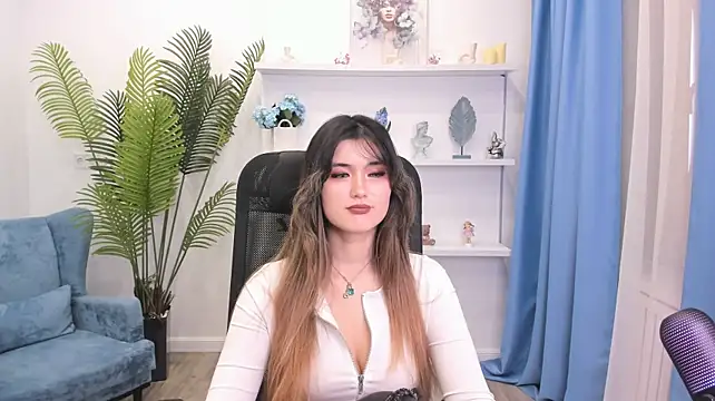 AnneTLi's Live XXX Chat