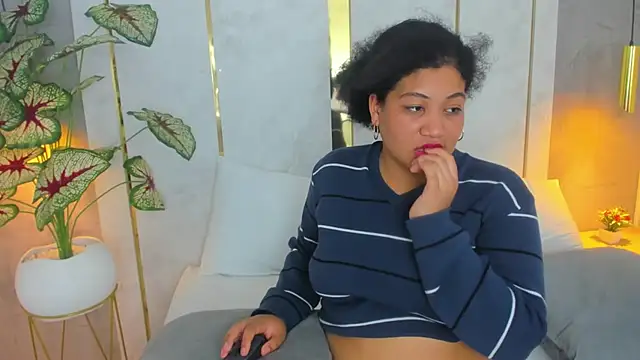 laurel_swan Chat XXX in diretta