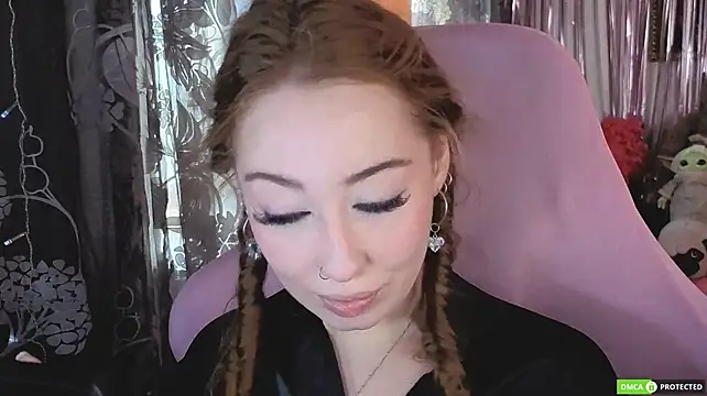 TinaBrook's Live XXX Chat