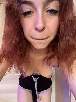 LynaFrost Live XXX-Chat
