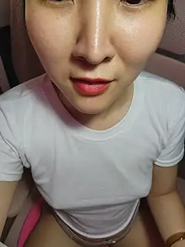 Cashmere_Love's Live Chat Room