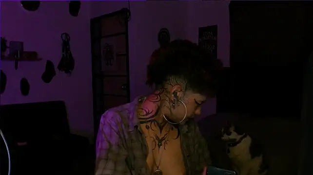 Chat +18 de alex_one888 ao vivo