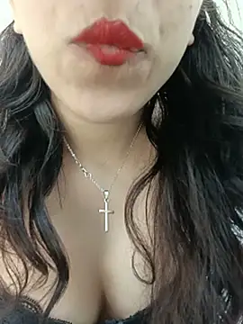 HazelCharm Live XXX Chat