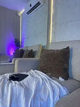 Czat XXX na żywo – CristalCollins_