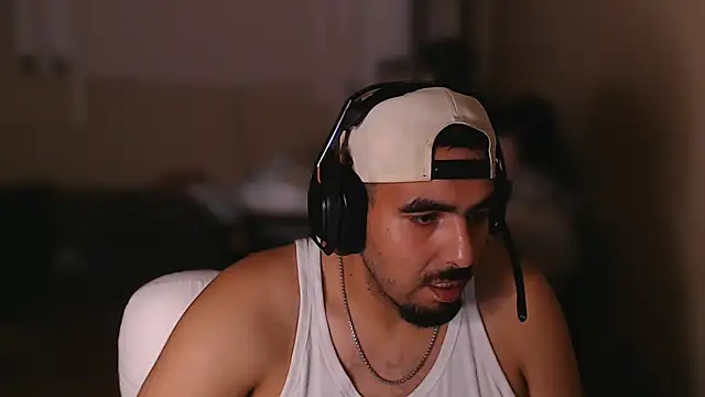 100J's Live XXX Chat