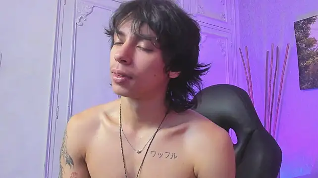 Tyler_durten Chat XXX live