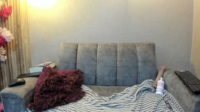 ShantalBr's Live XXX Chat