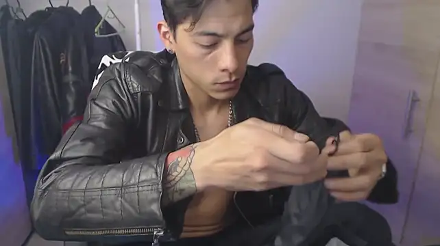 chomelo6 Live XXX-Chat