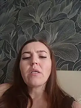 MilaMature – Live XXX-chat