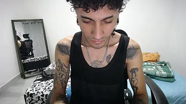 Živý XXX chat present_the_magic