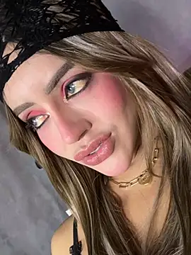 Онлайн чат XXX midnight_tease69