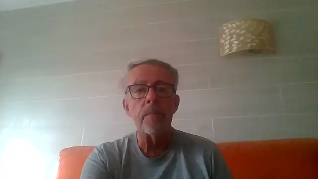 Chat XXX en directo de tuggy59