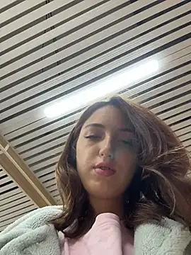 Czat XXX na żywo – DollyTall