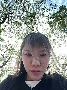 Fire-18's Live XXX Chat