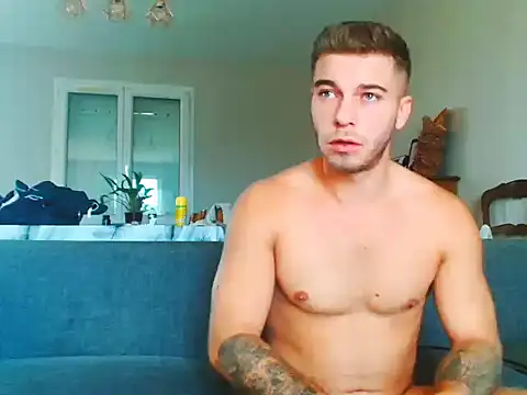 Elkafit28 Live XXX Chat