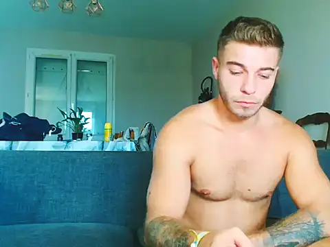 Elkafit28 Chat XXX in diretta