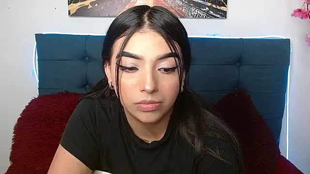 eva_six Adlı Modelin Canlı XXX Sohbeti