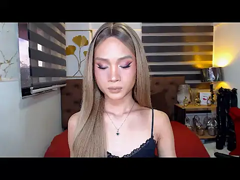 JuicyCockThea – Live XXX-chat
