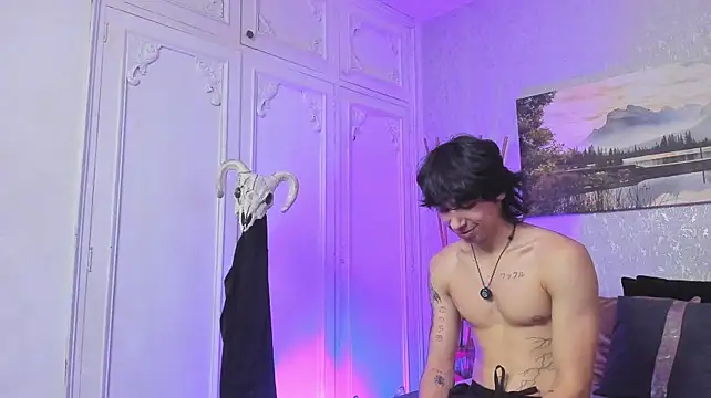 Tyler_durten live XXX chat