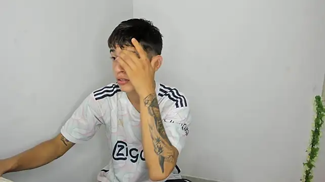 The_beby_guy – Naživo XXX chat