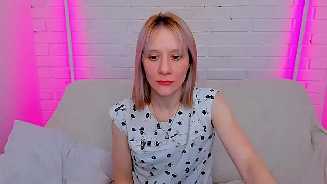 NikaBond – Live XXX-chat