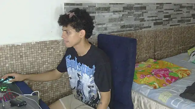 lolo_pollas Live XXX Chat