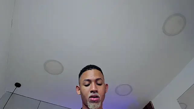 B_Wild লাইভ XXX চ্যাট