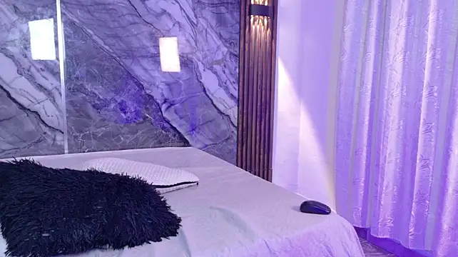 ChloeRose04 – Naživo XXX chat