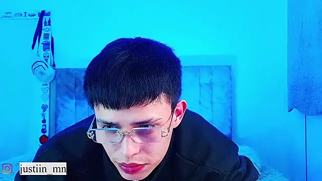 XXX chat uživo modela _justinmoon2