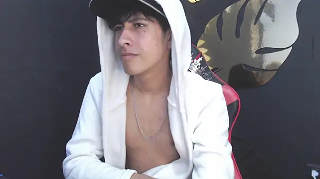 JulianGalan live XXX chat