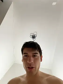 XXX chat uživo modela tu_king_david