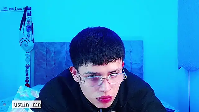 Онлайн чат XXX _justinmoon2