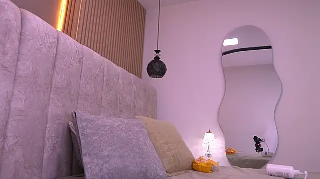 Sembang XXX Secara Langsung violeta_aroca
