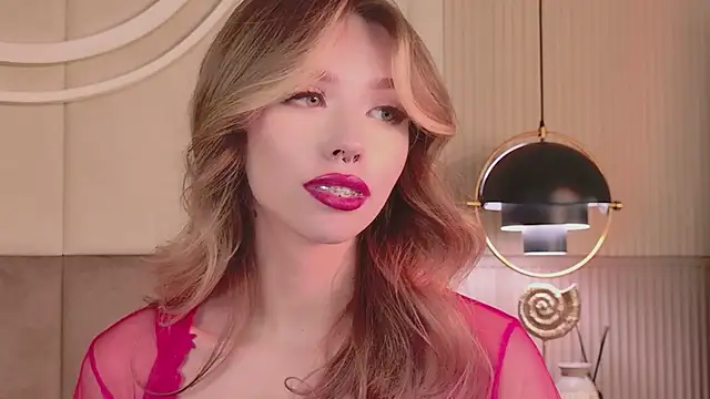 צ'אט XXX בשידור חי של Sierra_Fane