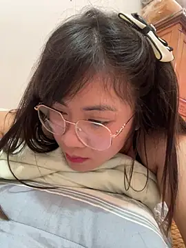 -Lyly_69 Obrolan Langsung XXX
