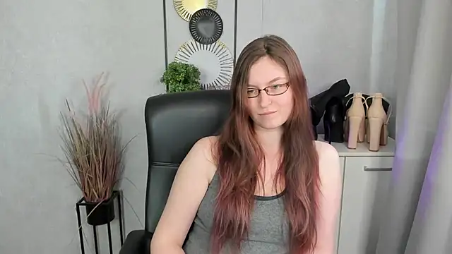 Chatroom XXX en direct de emmaxDelight
