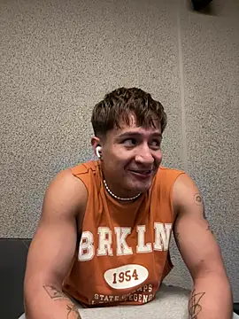 Hassbyd Chat XXX live