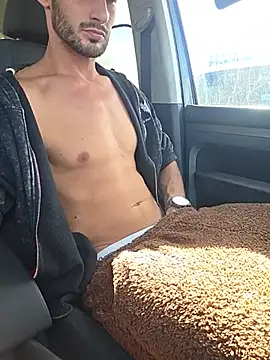 Zeefy live XXX chat