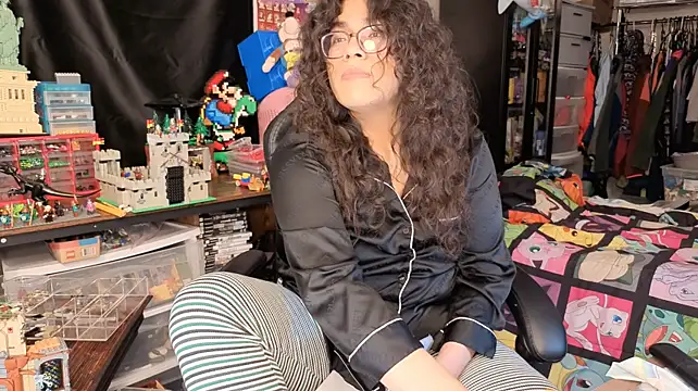 ShinyCherub – Naživo XXX chat