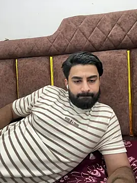 Chat XXX ao vivo de Royalboy_03
