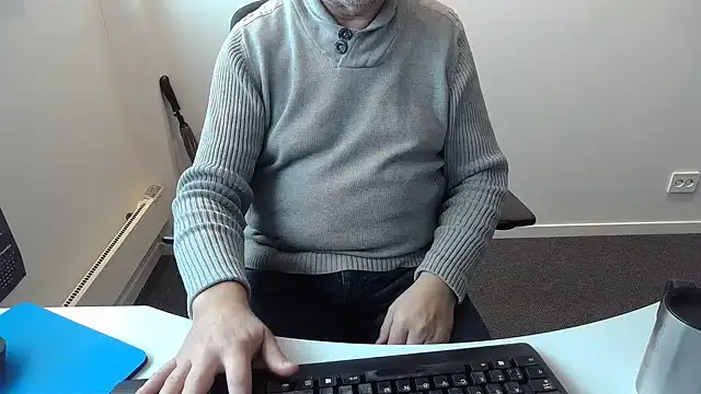 Chat XXX ao vivo de Buggemann